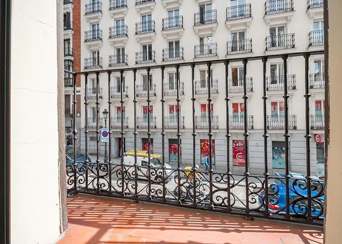 Lalatina IV Calle Conde De Romanones 4Br 4Bh